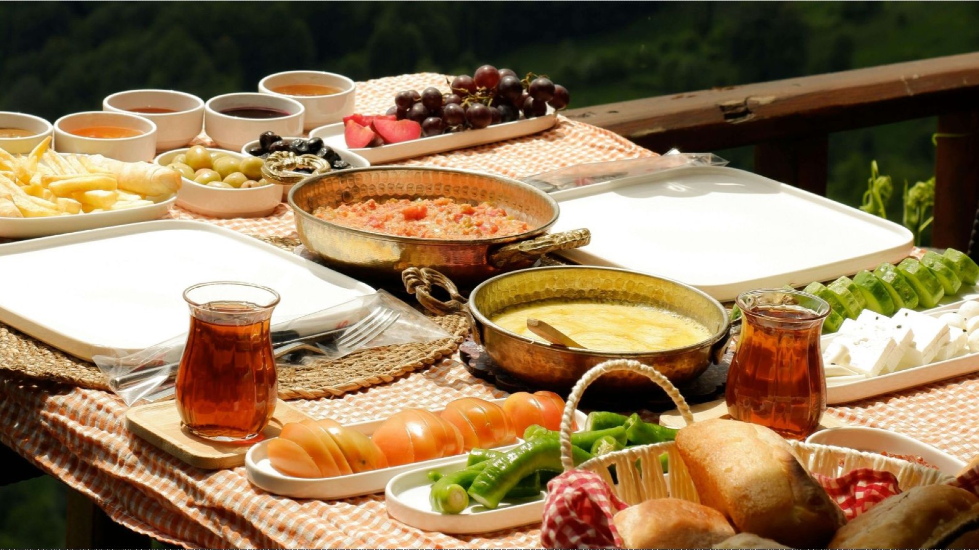 Maşa Serpme Kahvaltı